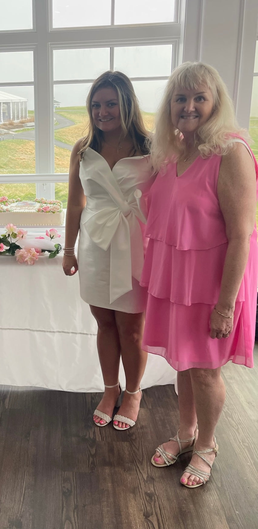 Badgley Mischka Scupture Bow-Front Strapless Dress - 12 - Studio Mariée