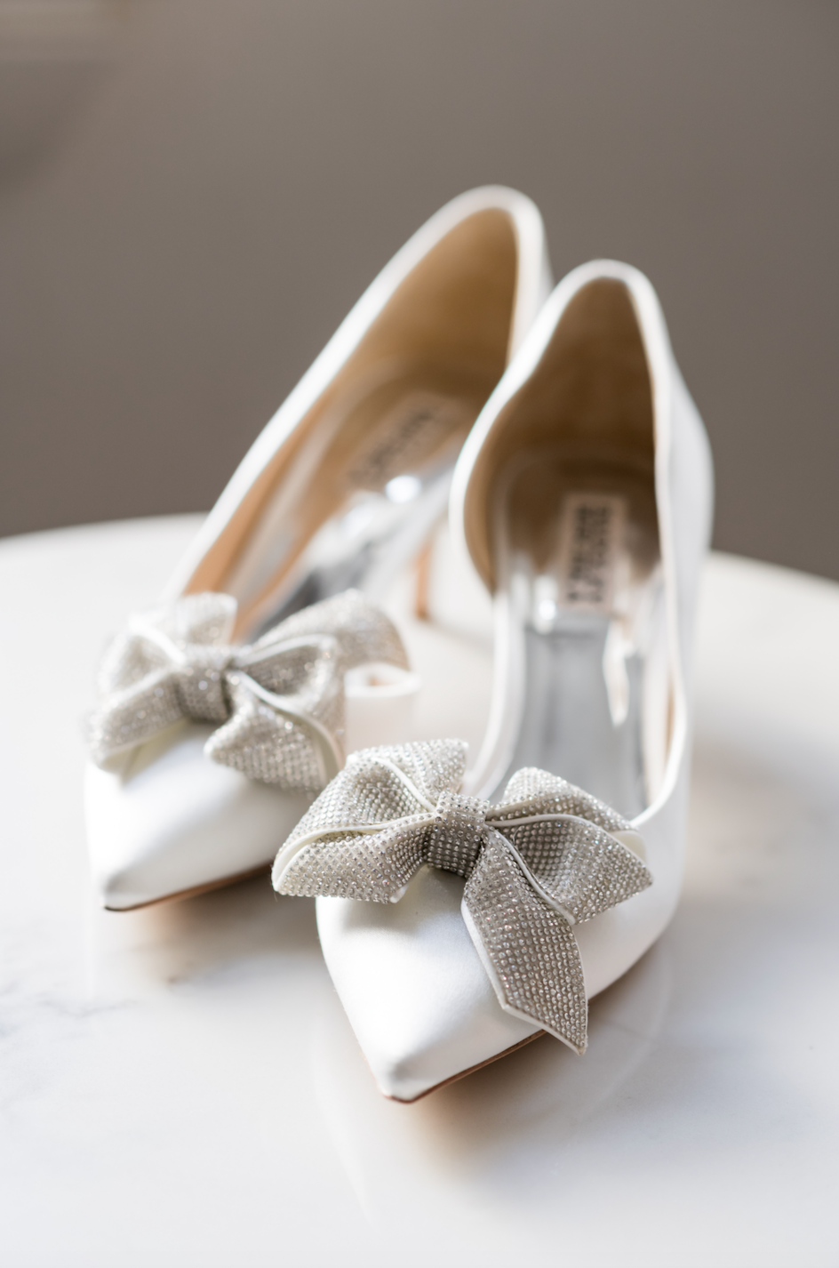 Badgley Mischka Meilani Bow Kitten Heel - 7