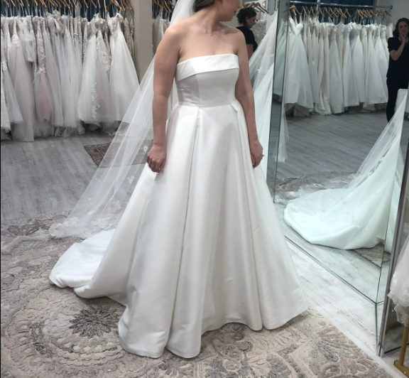 Oxford Street Wedding Gown - 12