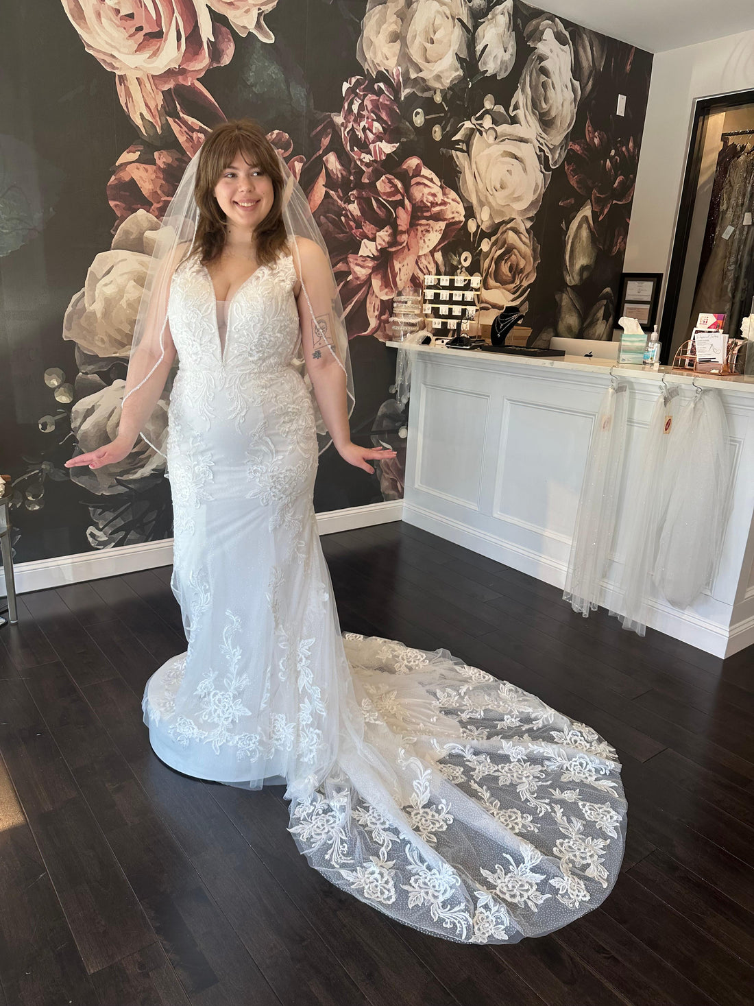 Carrafina Private Label Wedding Dress - 16