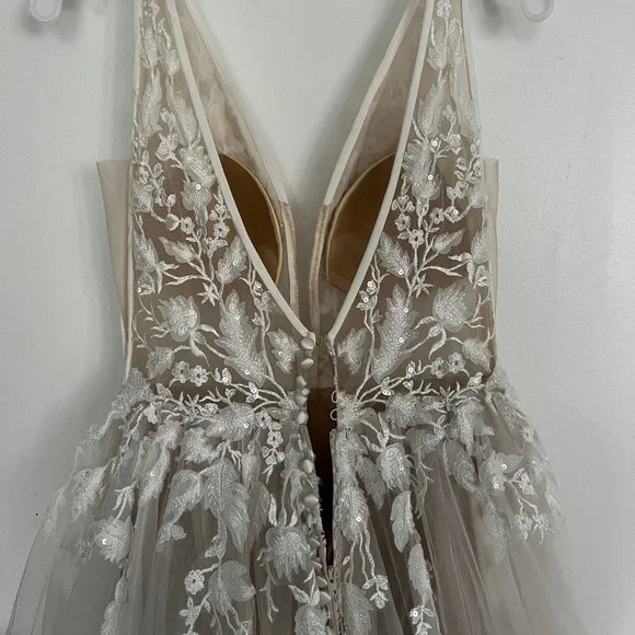 Eddy K Dreams Collection: Suri Style DR2048 - 8