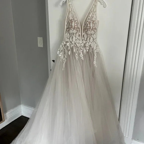 Eddy K Dreams Collection: Suri Style DR2048 - 8