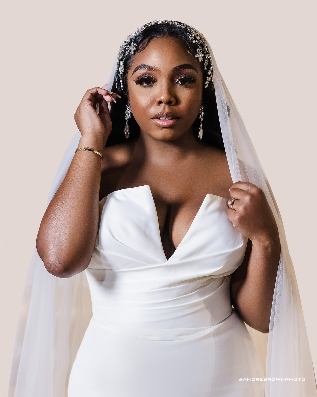 Cathedral Veil European Blusher - Studio Mariée