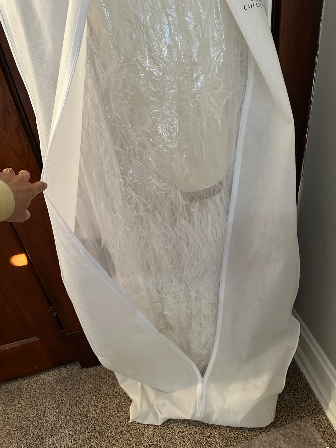 Toni Federici Zsa Zsa Feather Veil