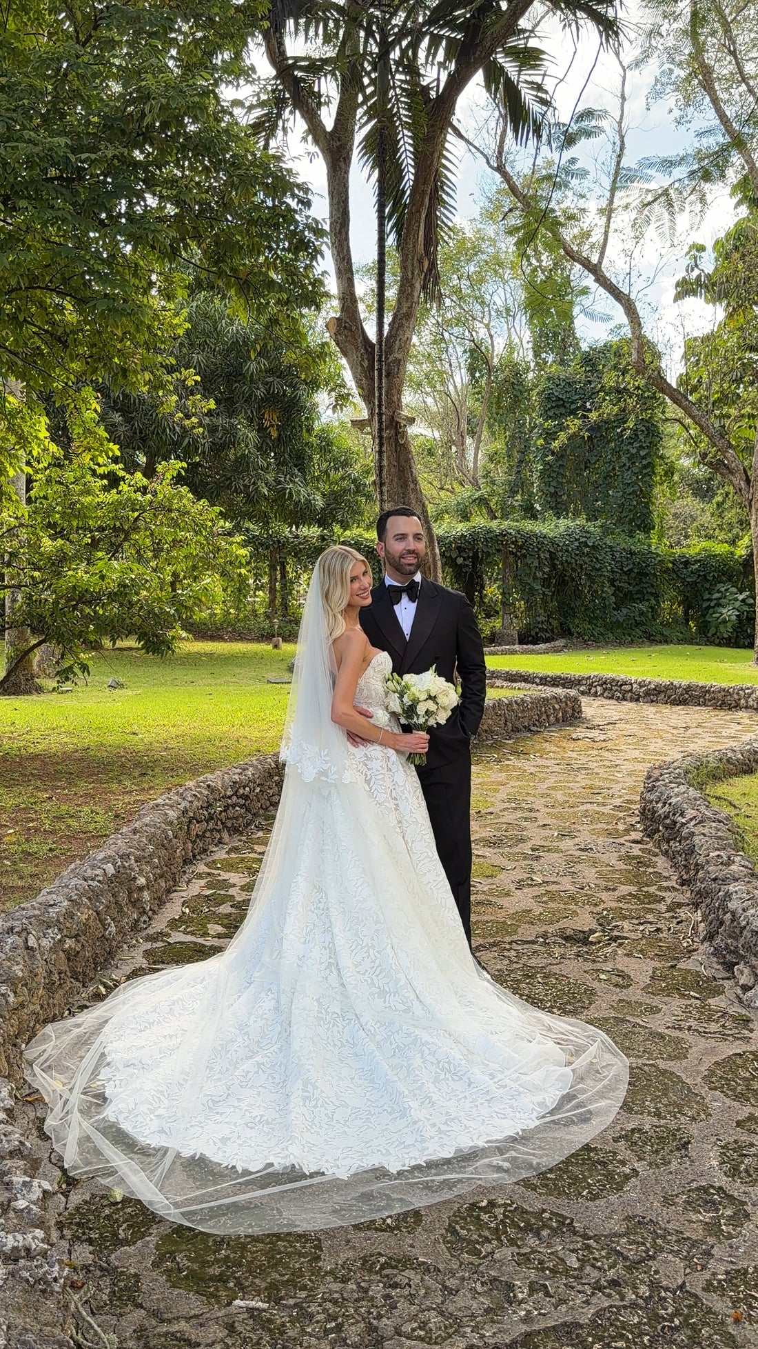 Lee Petra Grebenau Belle - 2