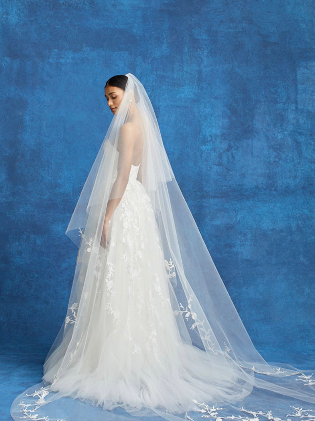 Carolina Herrera Serafina wedding gown - 10