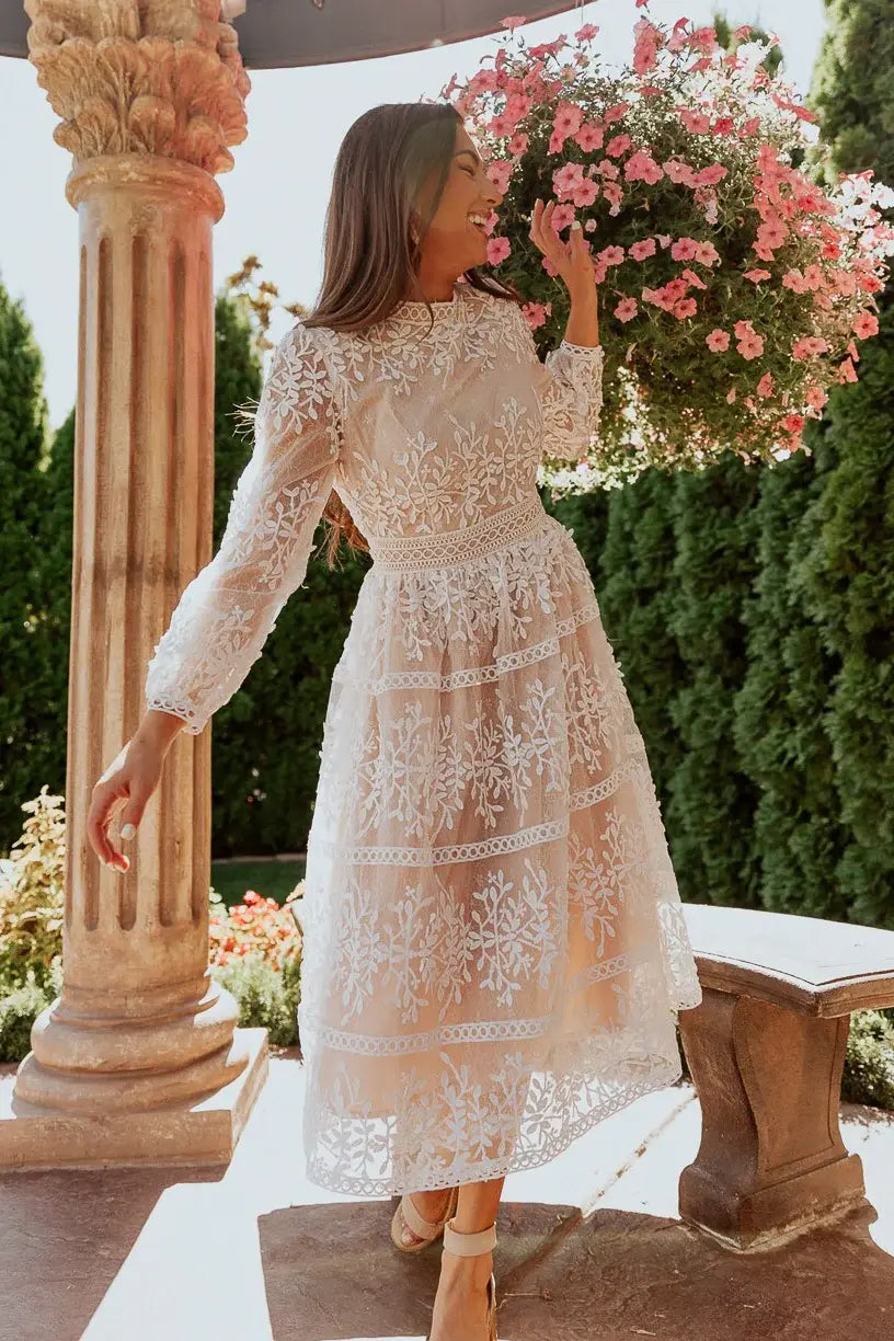 Ivy City Co Sicily Midi Dress - L