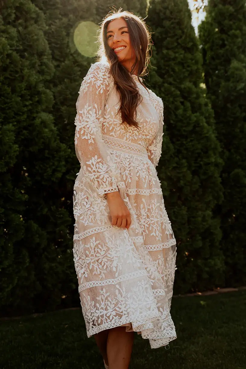 Ivy City Co Sicily Midi Dress - L