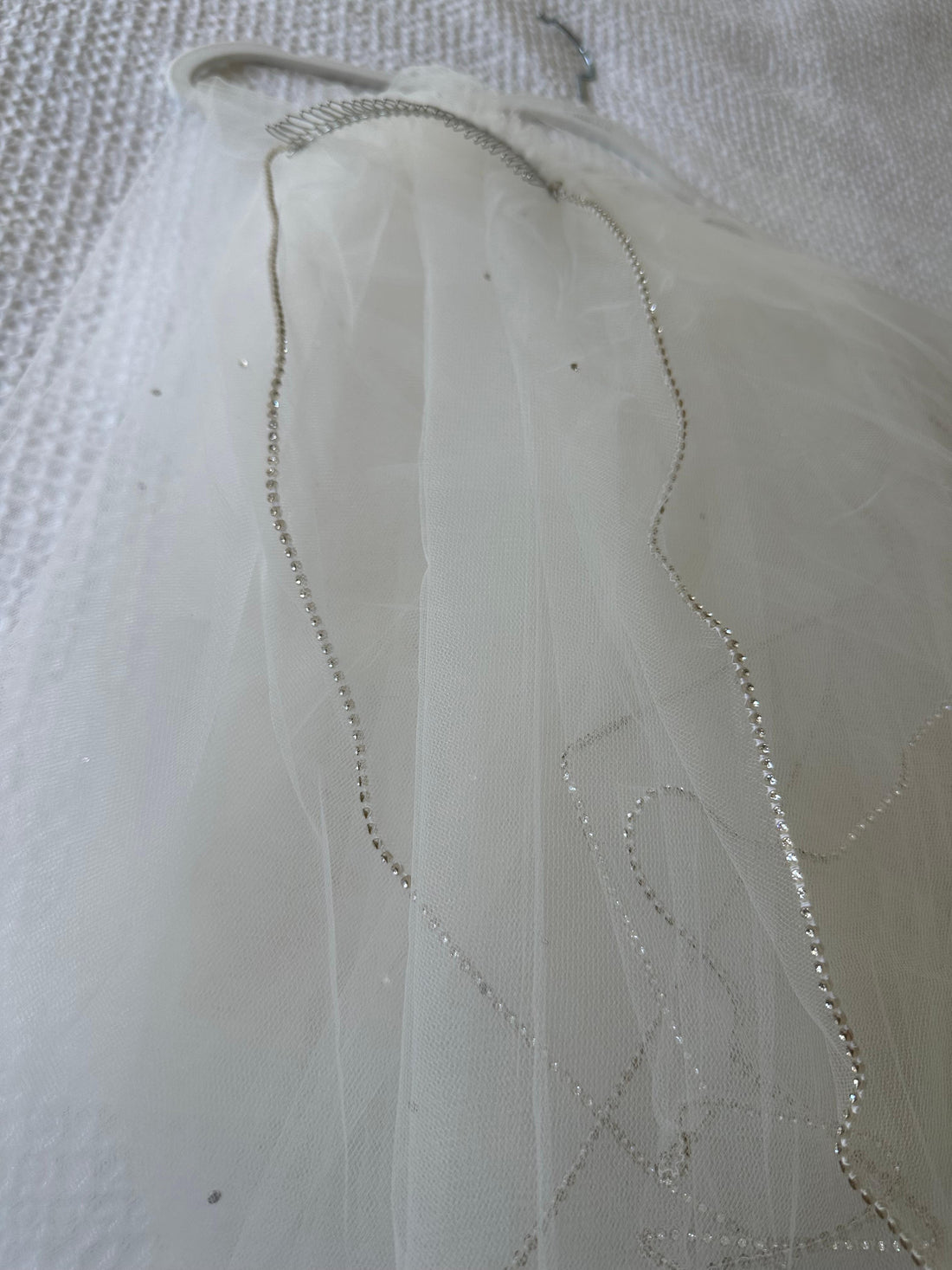 Bridal Reflections Rhinestone Tiered Trimmed Veil - Cathedral