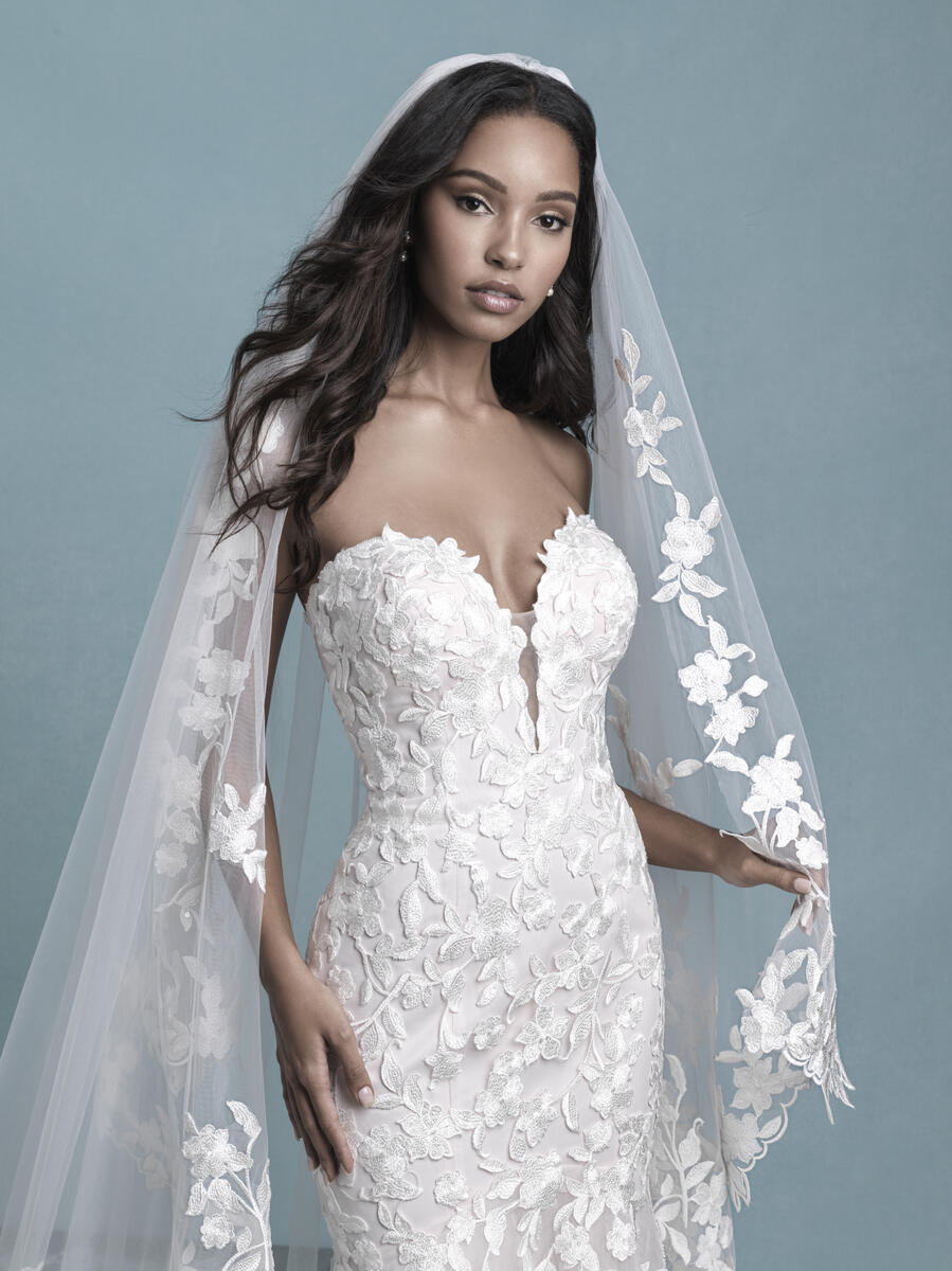Allure Bridal Wedding Dress 9762 - 12