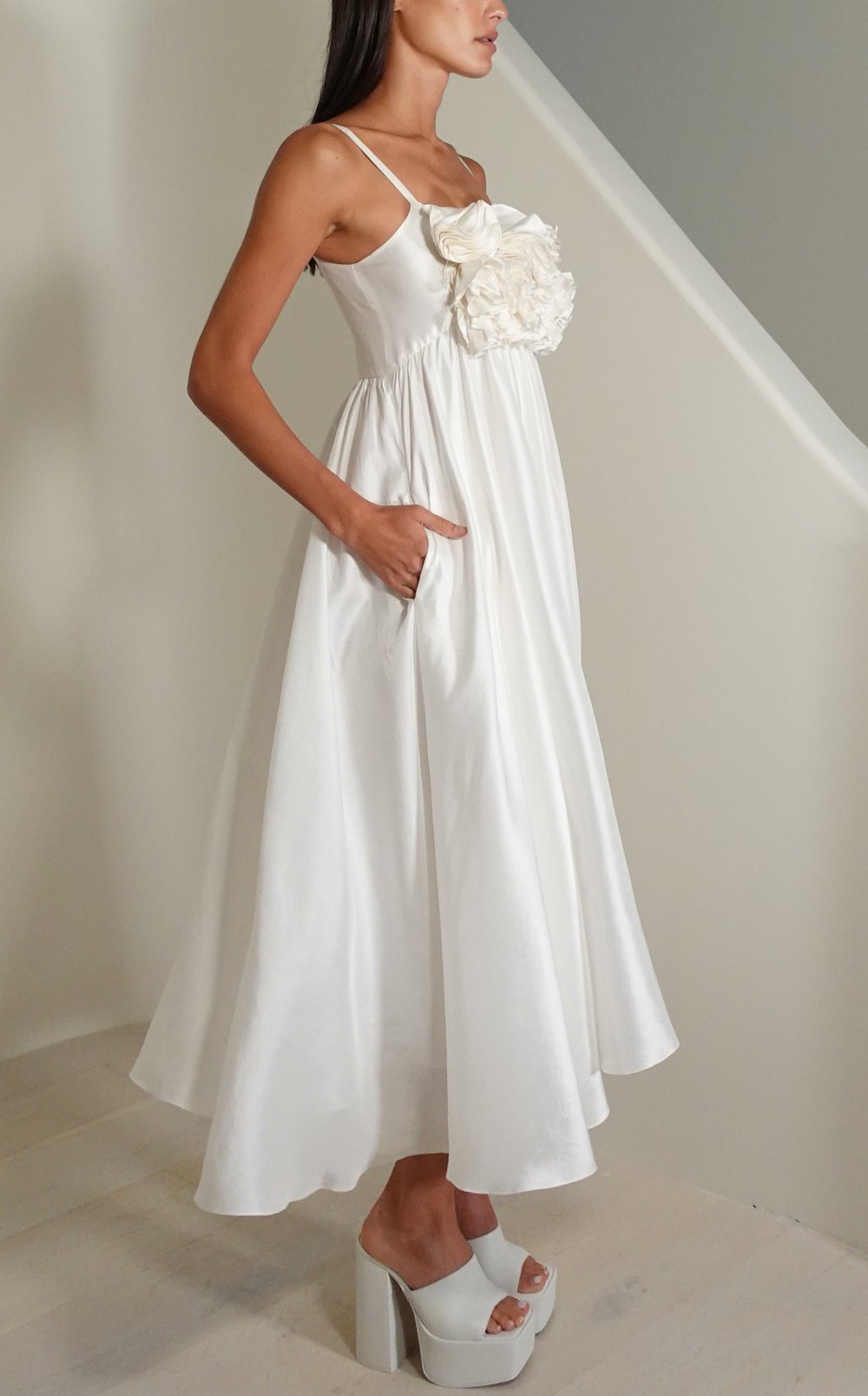 Azeeza Devon Raw Silk White Dress - XS