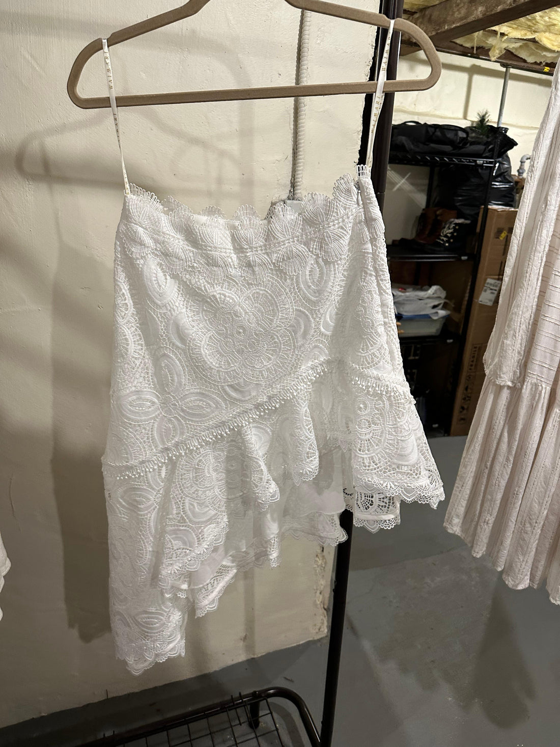 Waimari Horizonte Cropped Top and skirt In White- XS