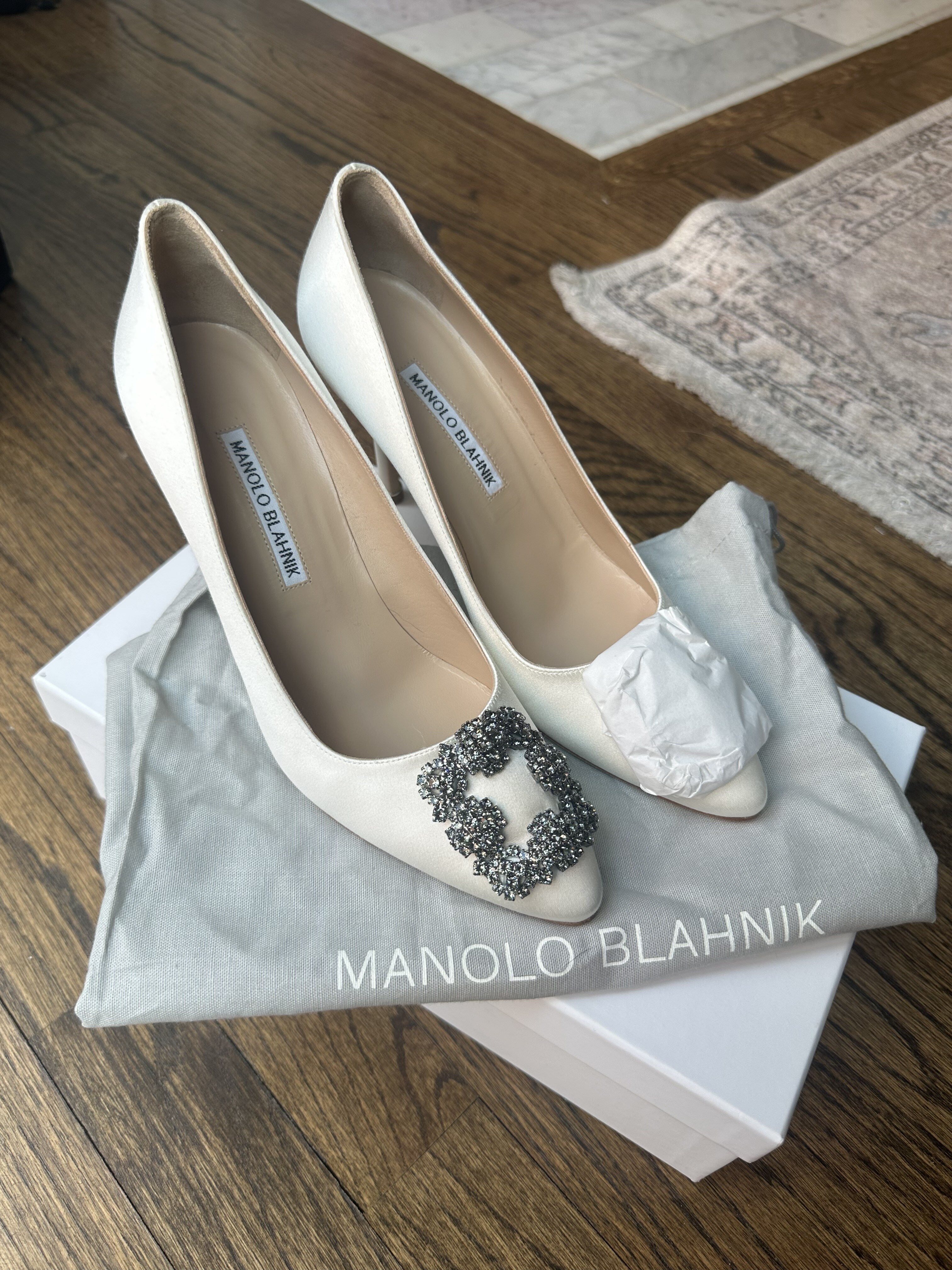 manolo blahnik hangishi 37 HANGISI 50 | Dark Fuchsia Satin Jewel  