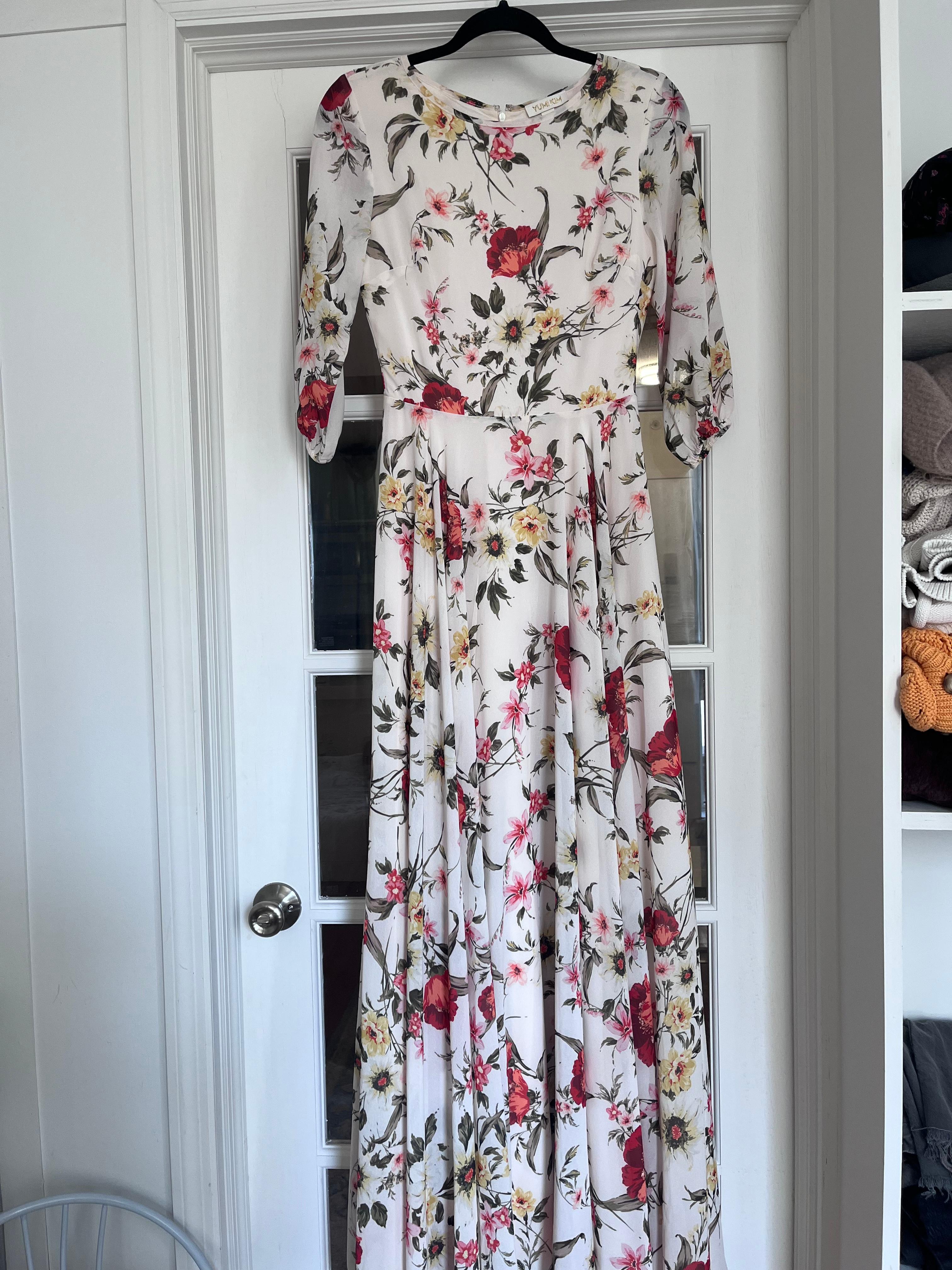 Yumi maxi dress outlet sale