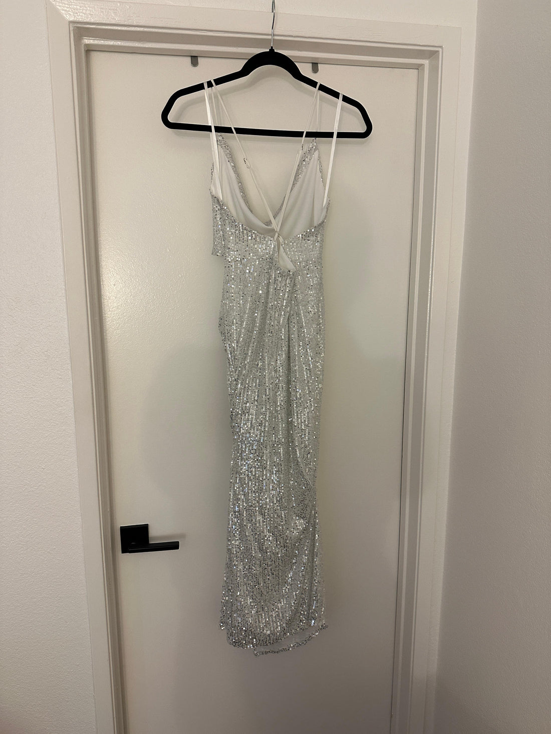 Selfie Leslie Miami Nights Cowl Neckline Twist Feature Midi Dress Sequin Silver - XL