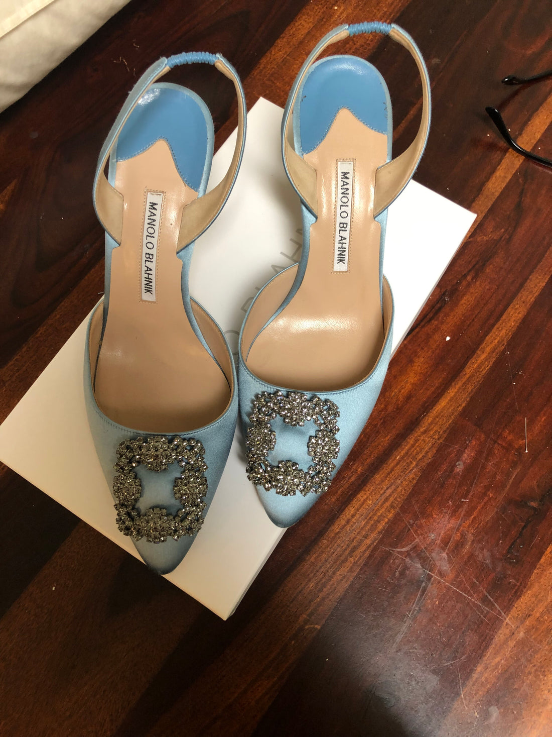 Manolo Blahnik Hangisl - IT 39.5/ US 9.5