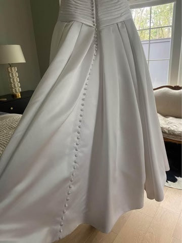 La Sposa Wedding Gown - Studio Mariée